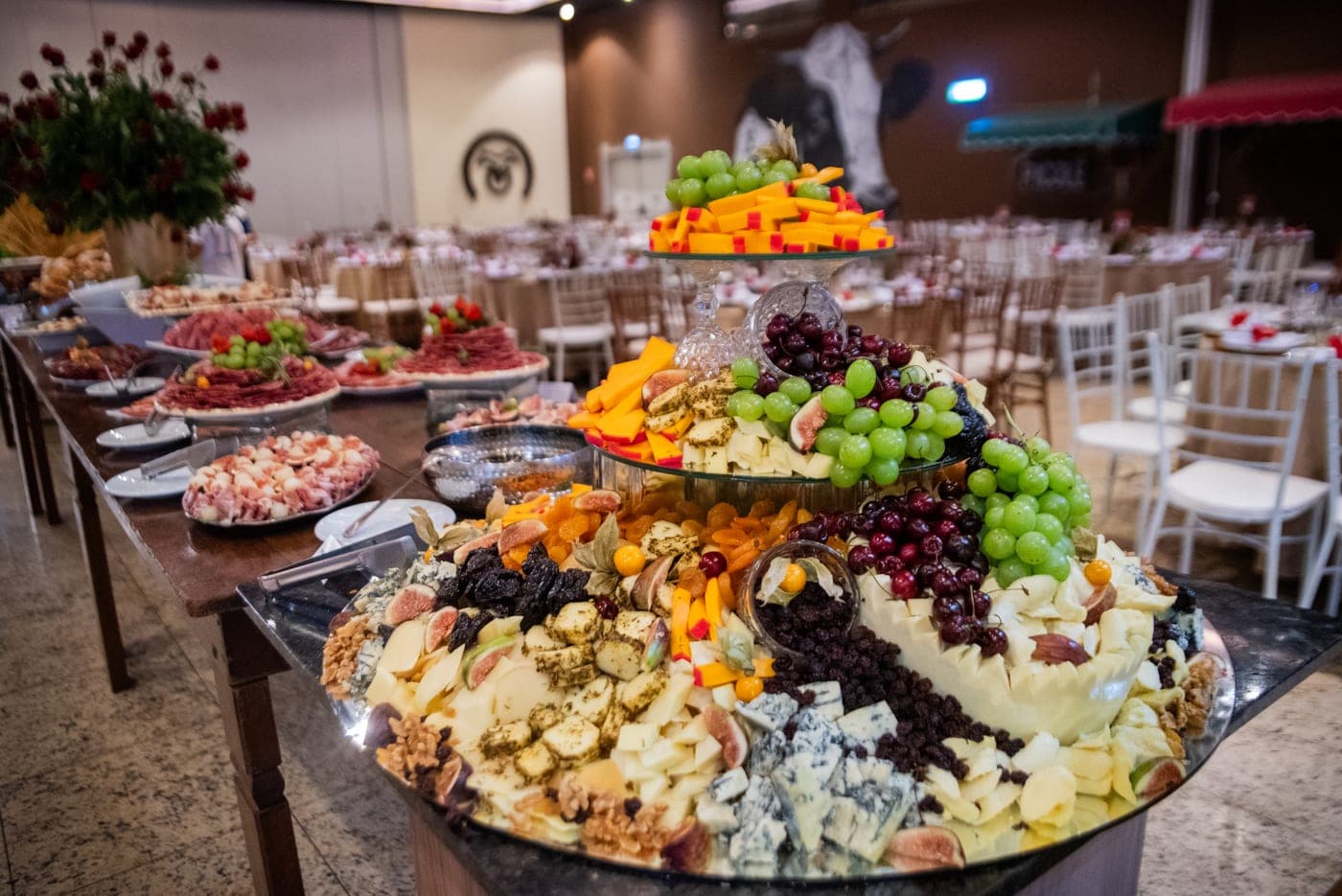 Natal · Tábua de frios, queijos e frutas do buffet da ceia