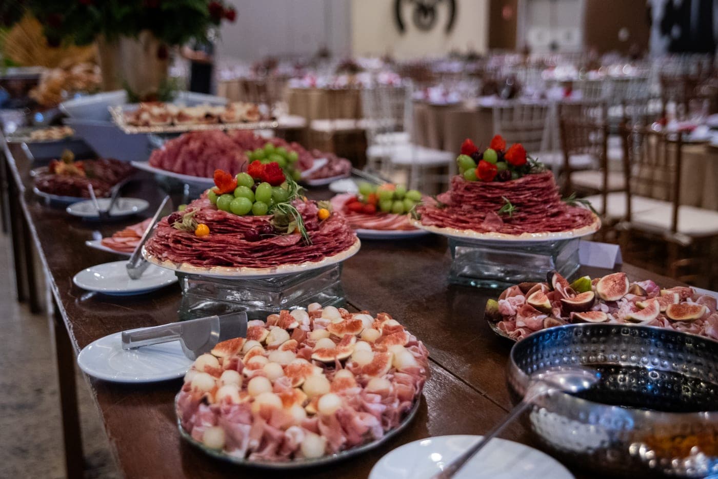 Natal · Travessas de frios e entradas do buffet da ceia