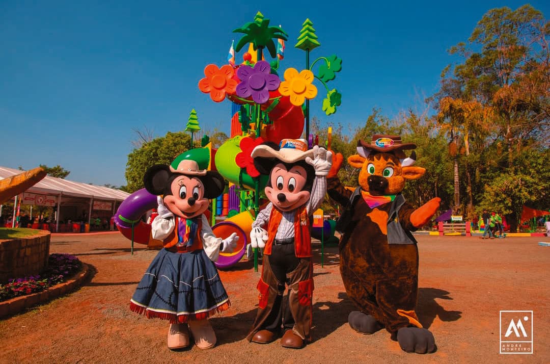 Mascotes do Parque do Peãozinho